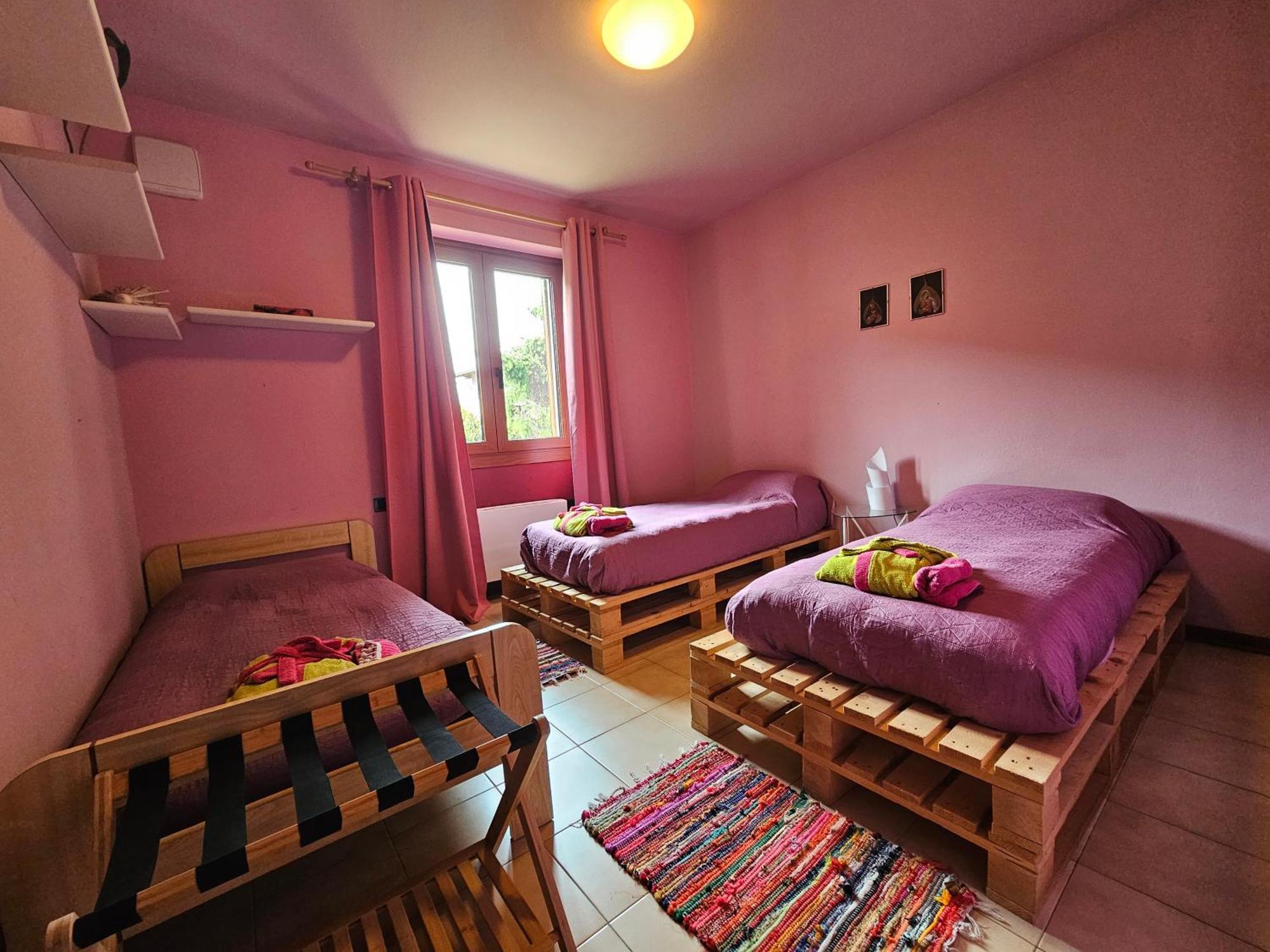 Villa Iris -Pet Friendly Stay - Garden - Private Parking- Bike Friendly Holiday House Colico Exteriér fotografie